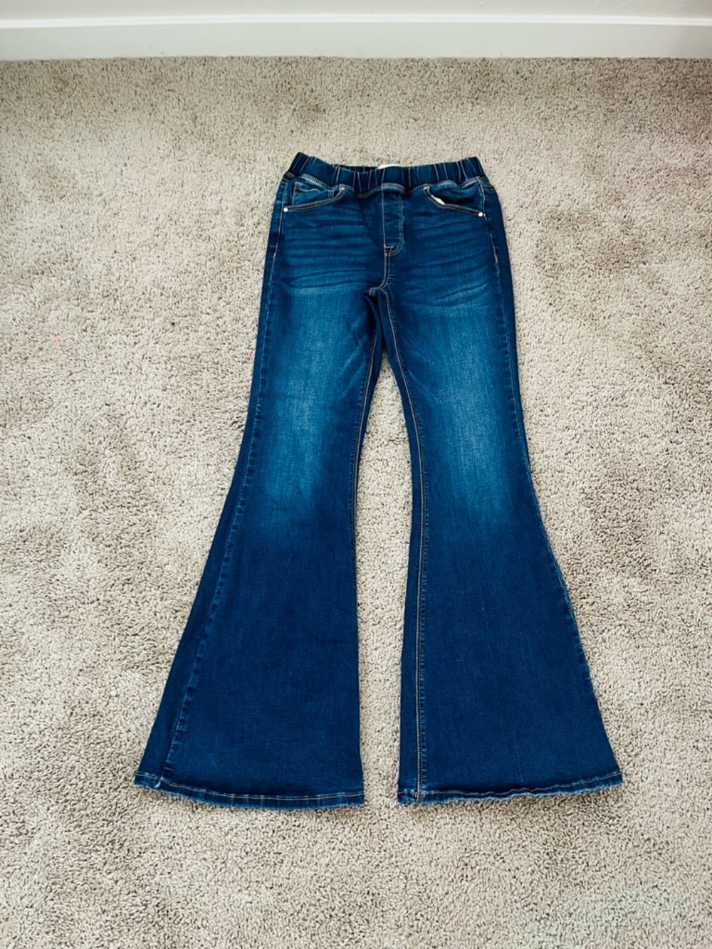 Women's Dark Blue Flare Jeans - High Rise Stretch